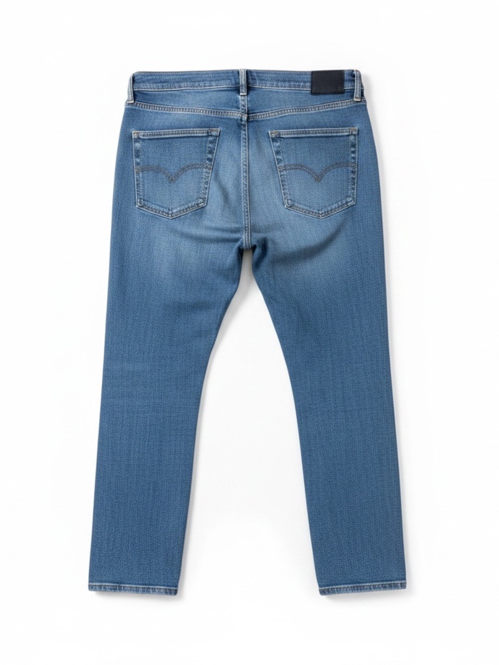 GAP Slim High-Rise Jeans in Medium Blue Wash - Picture 4 of 9